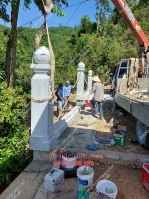 Cột Đá 04