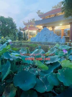 Cuốn Thư Bằng Đá 21
