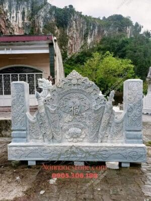 Cuốn Thư Bằng Đá 25