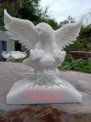 Tượng Đại Bàng Bằng Đá 20