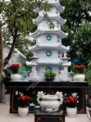 Tháp Đá 12