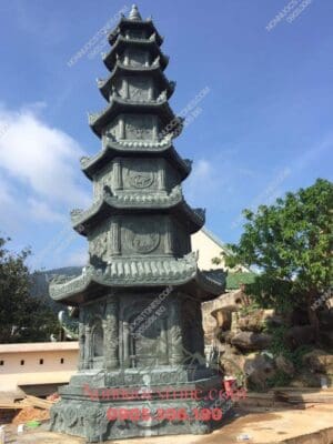 Tháp Đá 08