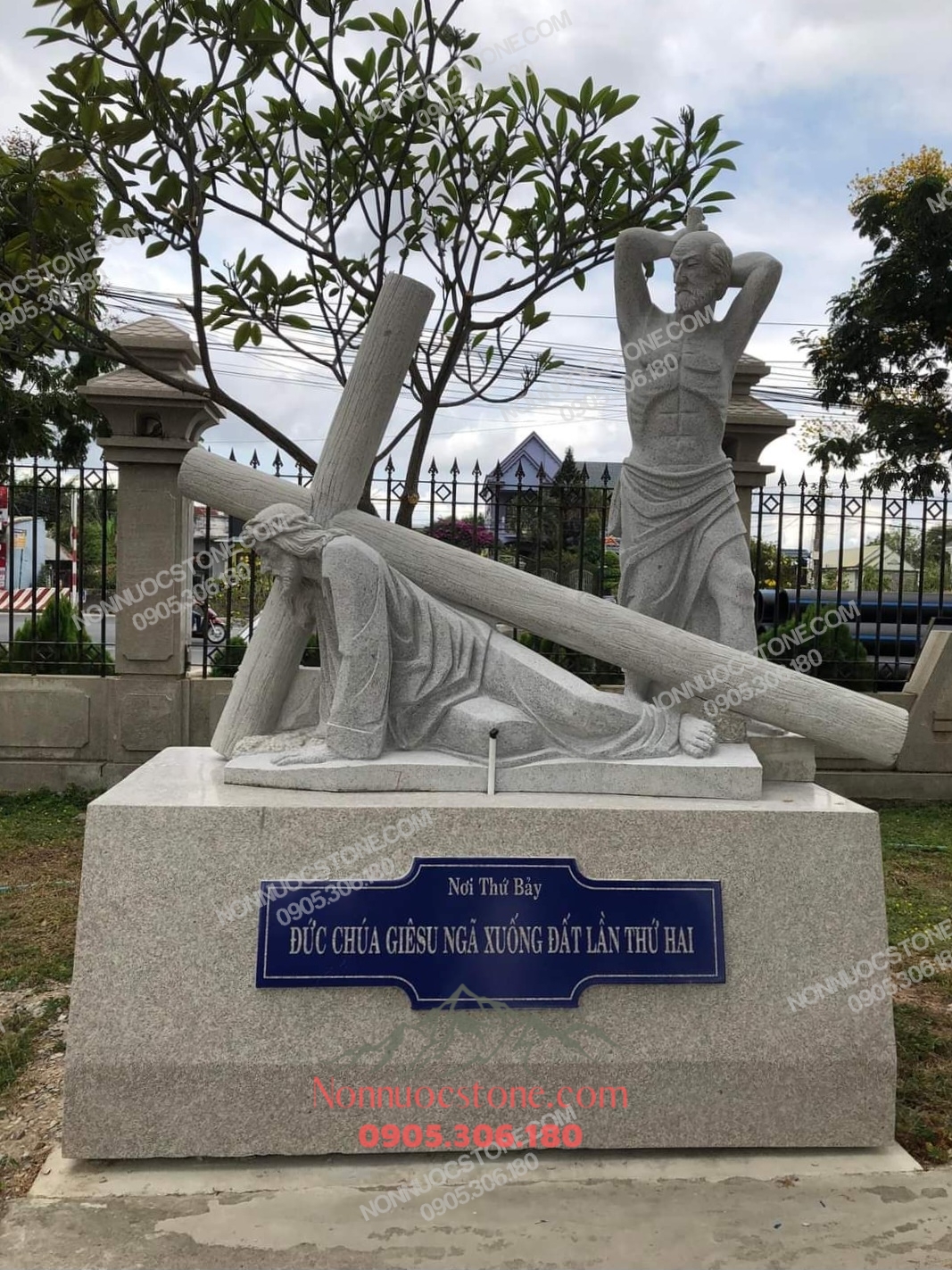 Tượng 14 Chặng Thánh Giá Bằng Đá 79 1 Tượng 14 Chặng Thánh Giá Bằng Đá 79