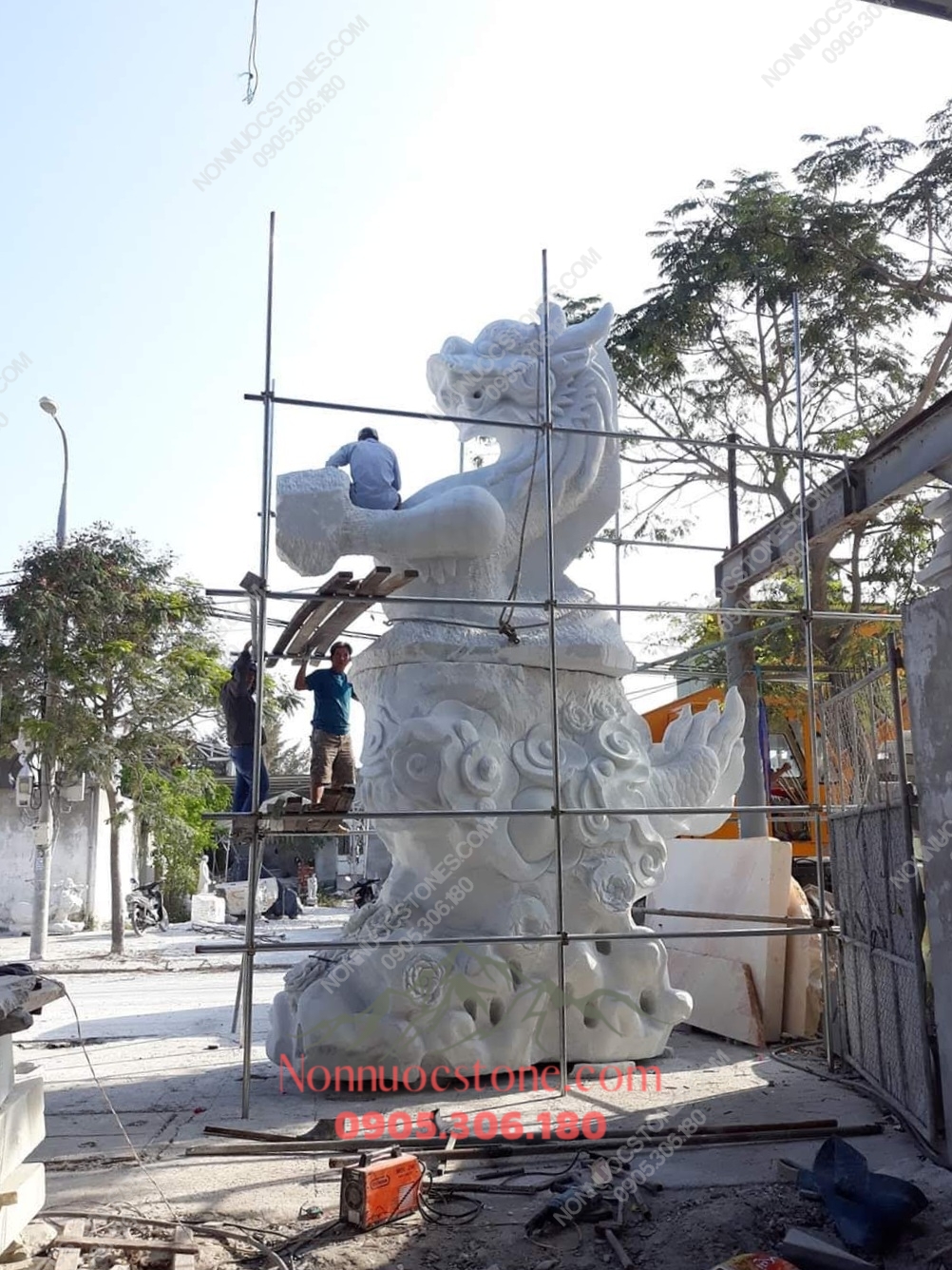 Tượng Cá Heo Bằng Đá 30 1 Tượng Cá Heo Bằng Đá 30