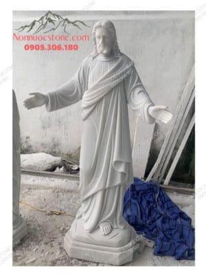 Tượng Chúa Giesu Bằng Đá 14