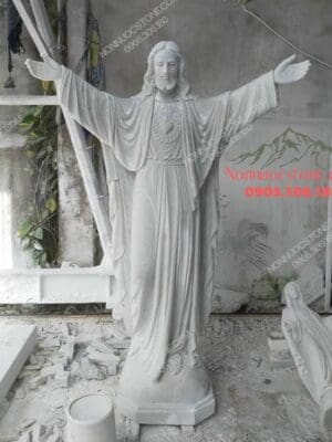 Tượng Chúa Giesu Bằng Đá 17