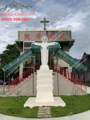 Tượng Chúa Kito Vua Bằng Đá 10