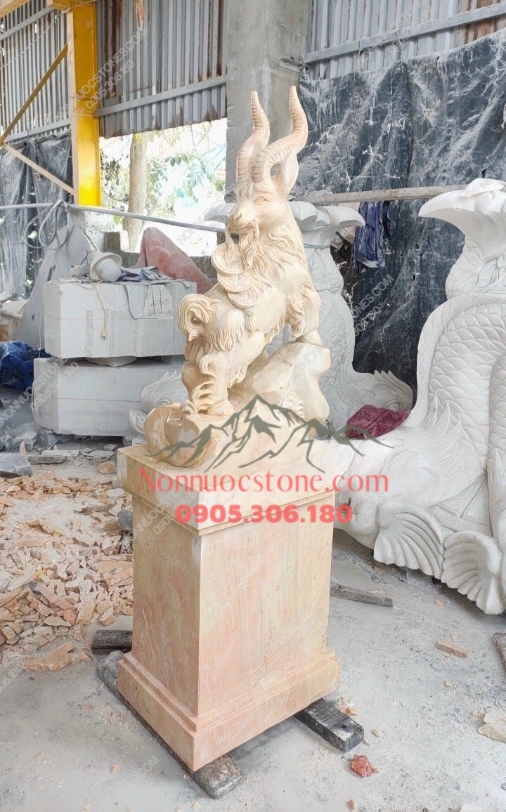 Tượng Con Dê Bằng Đá 19 1 Tượng Con Dê Bằng Đá 19