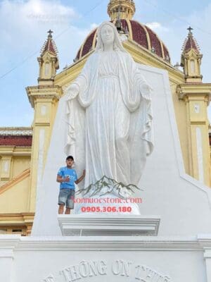 Tượng Đức Mẹ Ban Ơn Bằng Đá 20