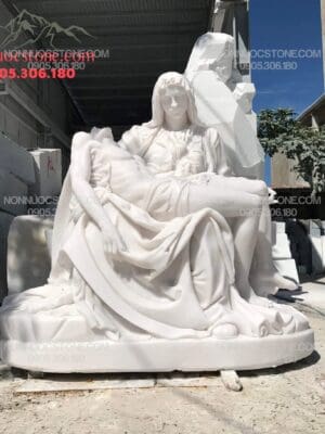 Tượng Đức Mẹ Sầu Bi Bằng Đá 11