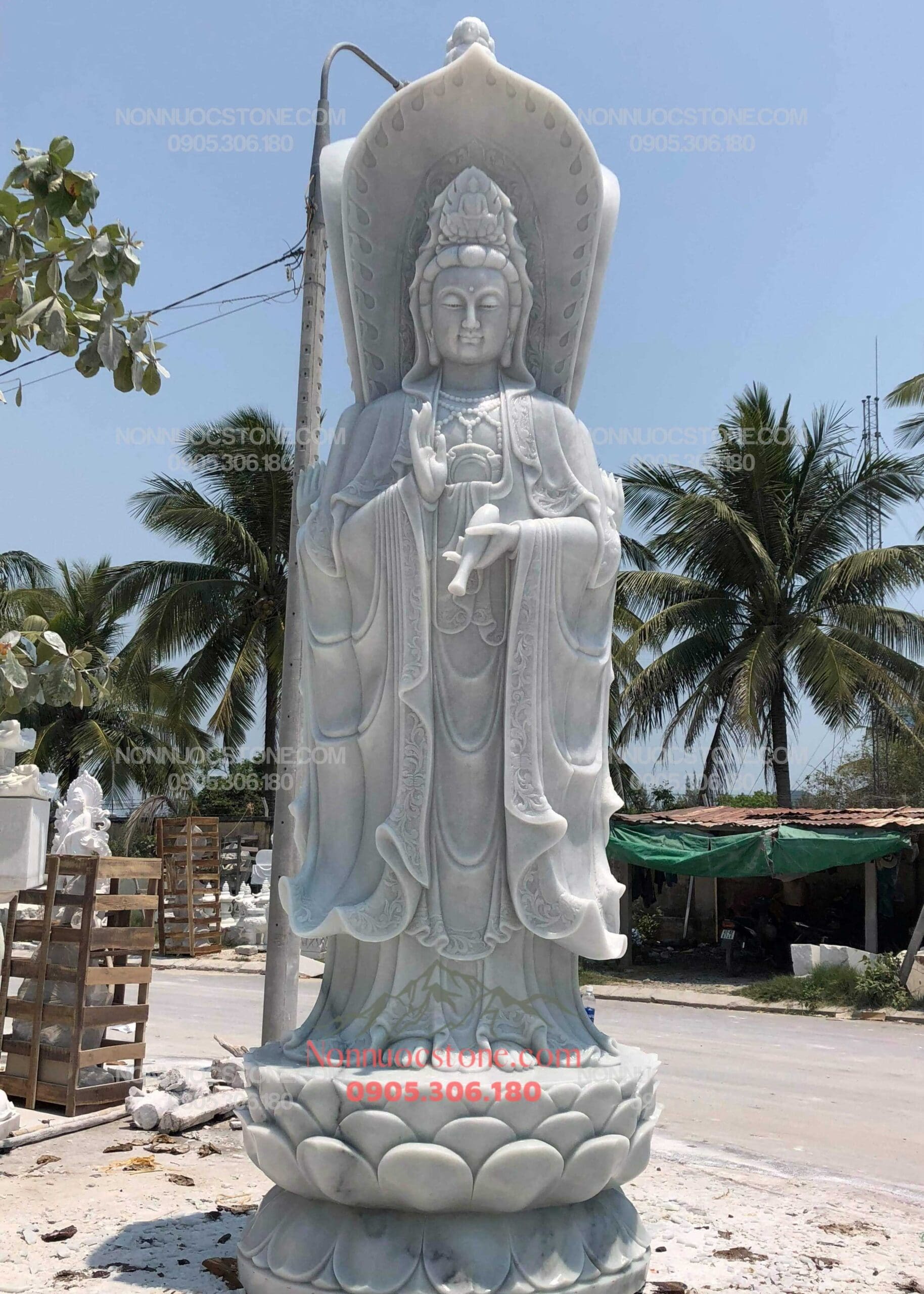 Tượng Phật Quan Âm Tam Diện Bằng Đá 02 1 Tượng Phật Quan Âm Tam Diện Bằng Đá 02