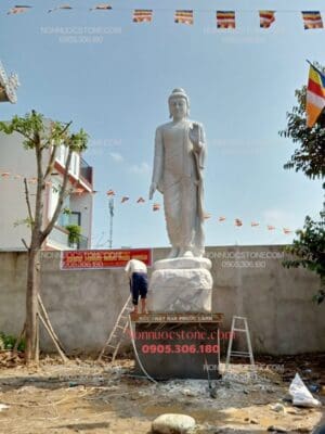 Tượng Phật Thích Ca Ban Phước Bằng Đá 25