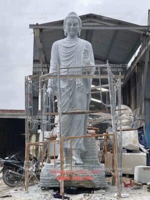 Tượng Phật Thích Ca Ban Phước Bằng Đá 03