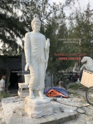 Tượng Phật Thích Ca Ban Phước Bằng Đá 06