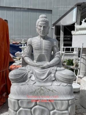 Tượng Phật Thích Ca Khổ Hạnh Bằng Đá 01