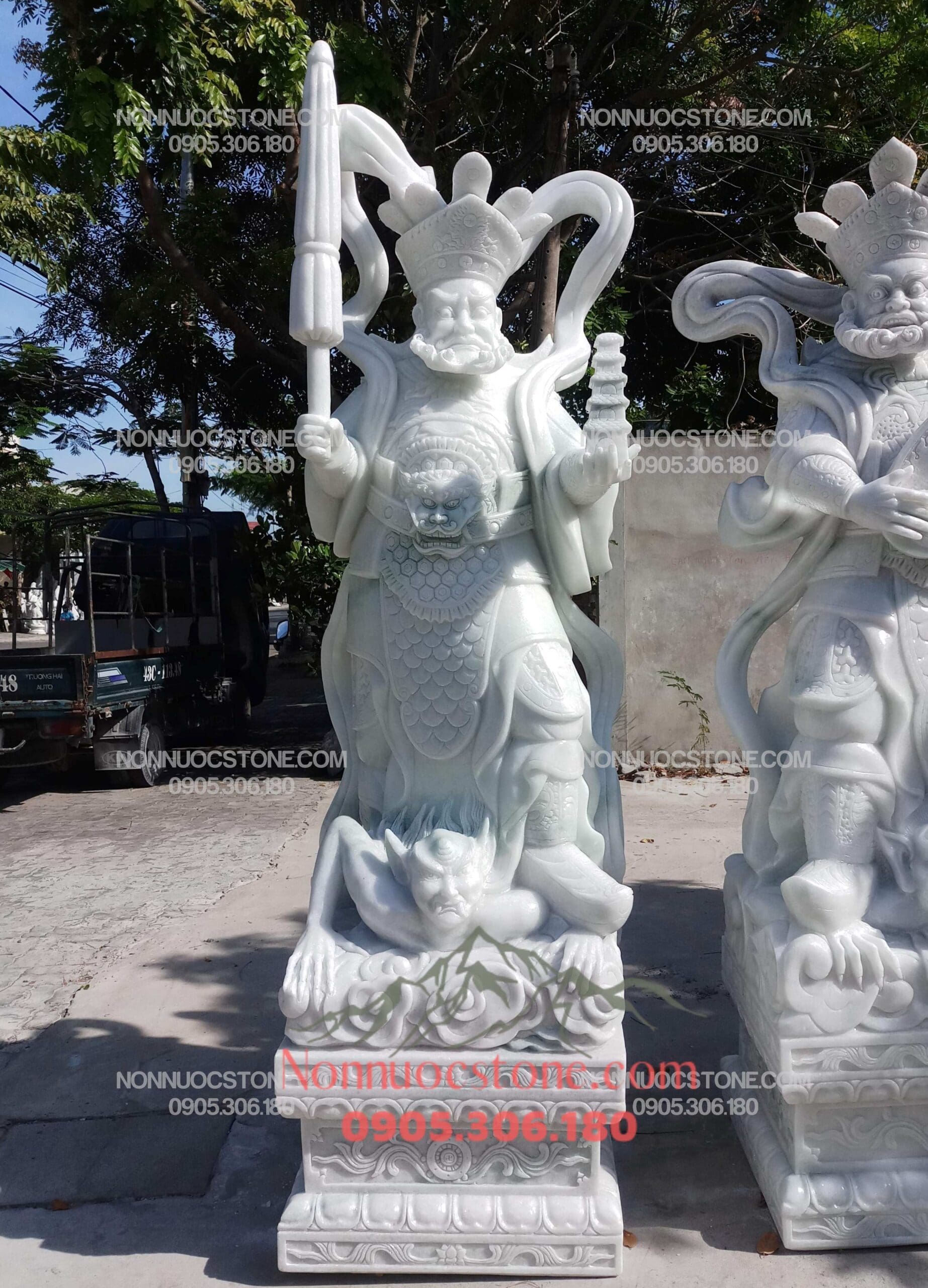 Tượng Tứ Đại Thiên Vương Bằng Đá 03 1 Tượng Tứ Đại Thiên Vương Bằng Đá 03
