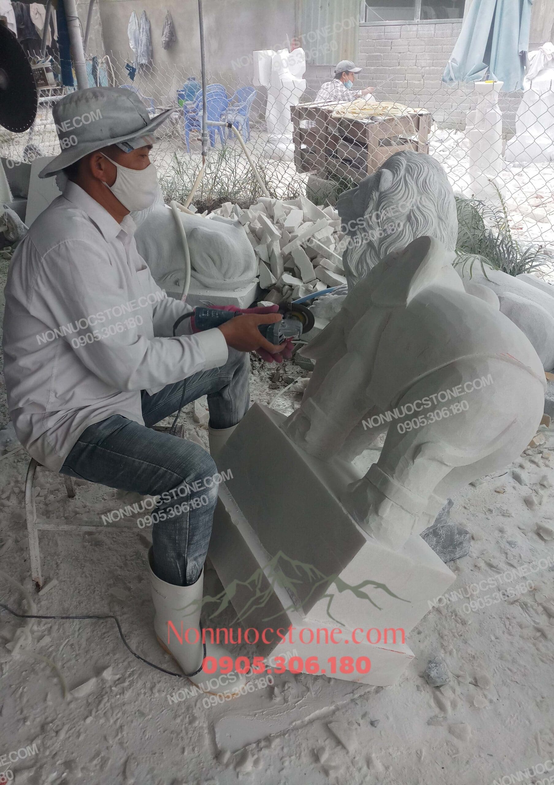 Tượng Voi Đá Đại Cao 1m2 - Tuyệt Tác Công Trình 1 Tượng Voi Đá Đại Cao 1m2 - Tuyệt Tác Công Trình