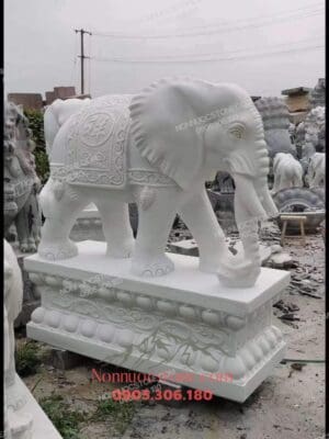 Tượng Voi Bằng Đá 67