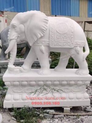 Tượng Voi Bằng Đá 70