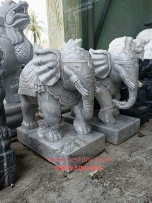 Tượng Voi Bằng Đá 82
